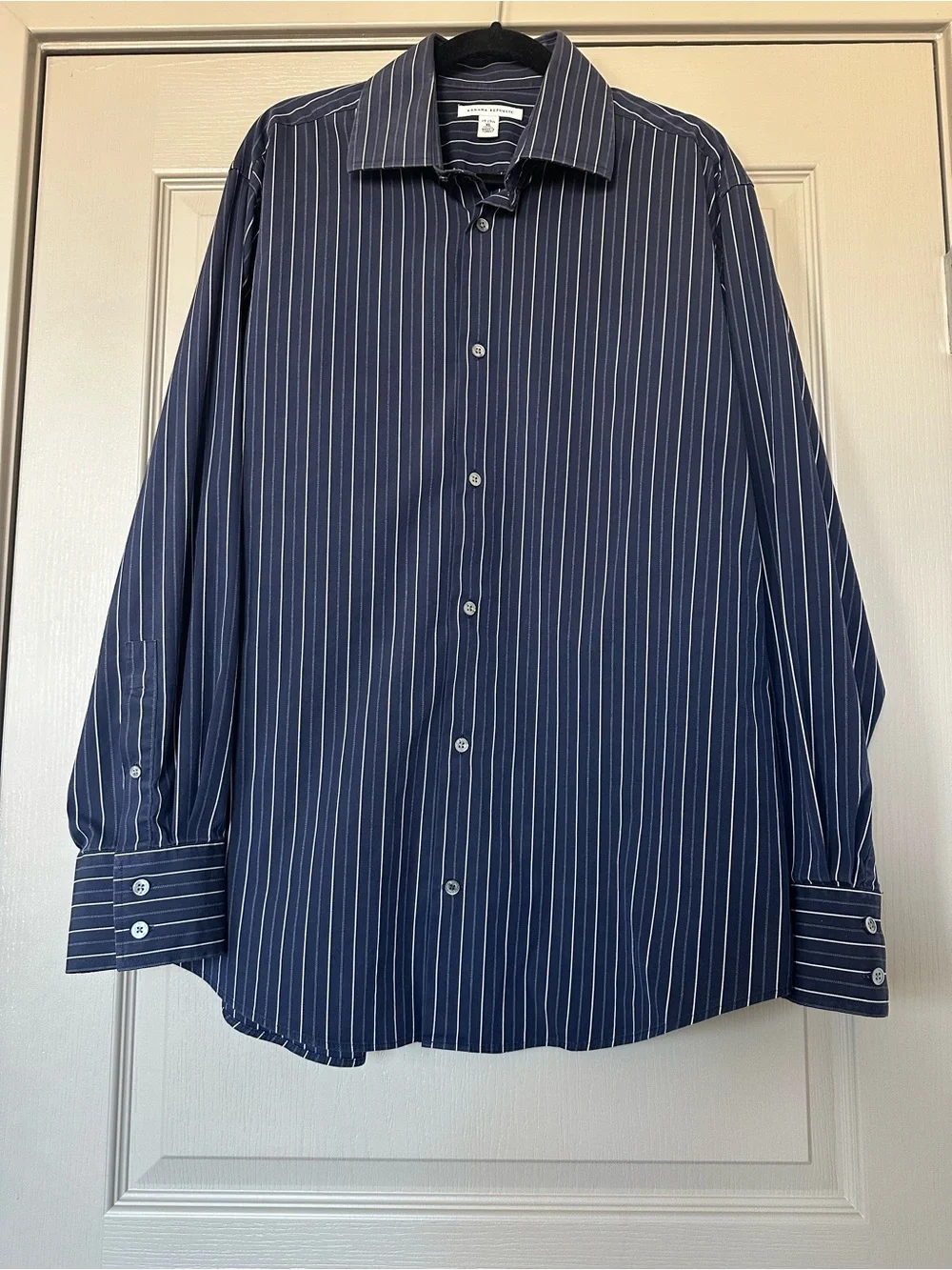 Banana Republic Men’s 17 1/2 XL Blue White Stripe Stretch Dress Shirt